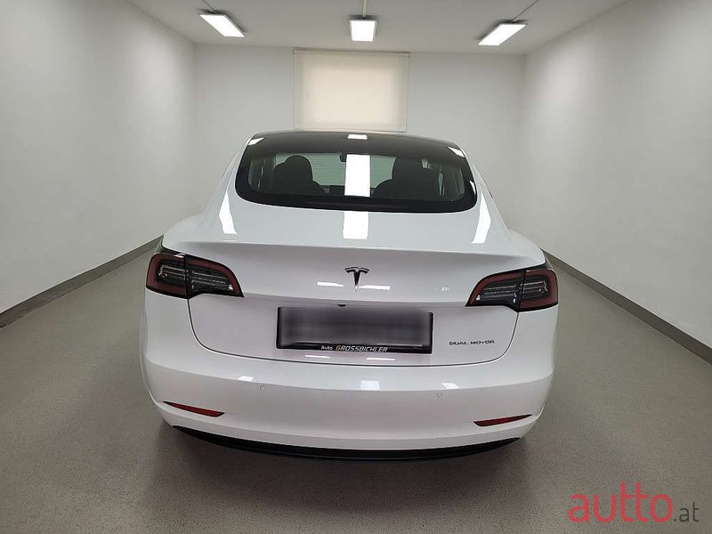 2022' Tesla Model 3 photo #6