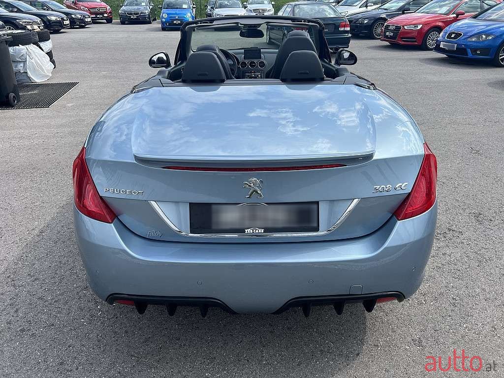 2012' Peugeot 308 photo #6
