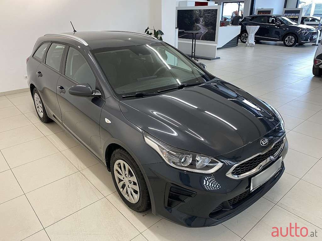 2020' Kia Ceed photo #6