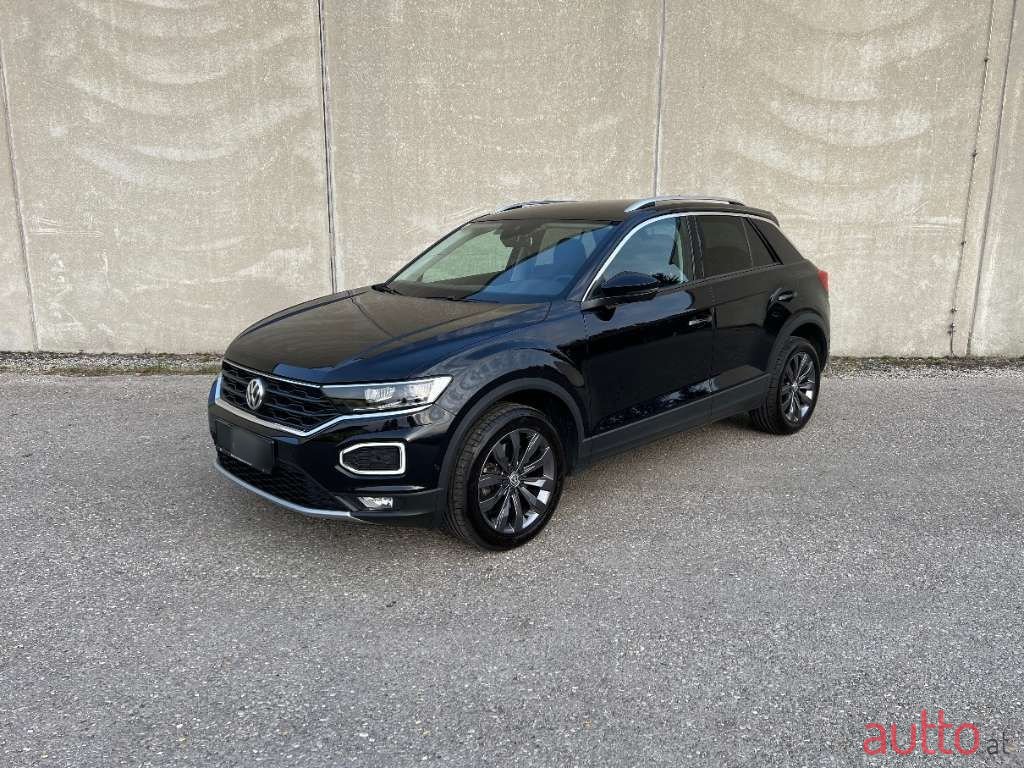 2018' Volkswagen T-Roc photo #1