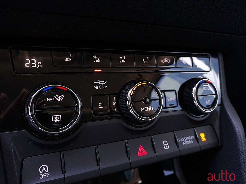 2021' Skoda Karoq photo #6