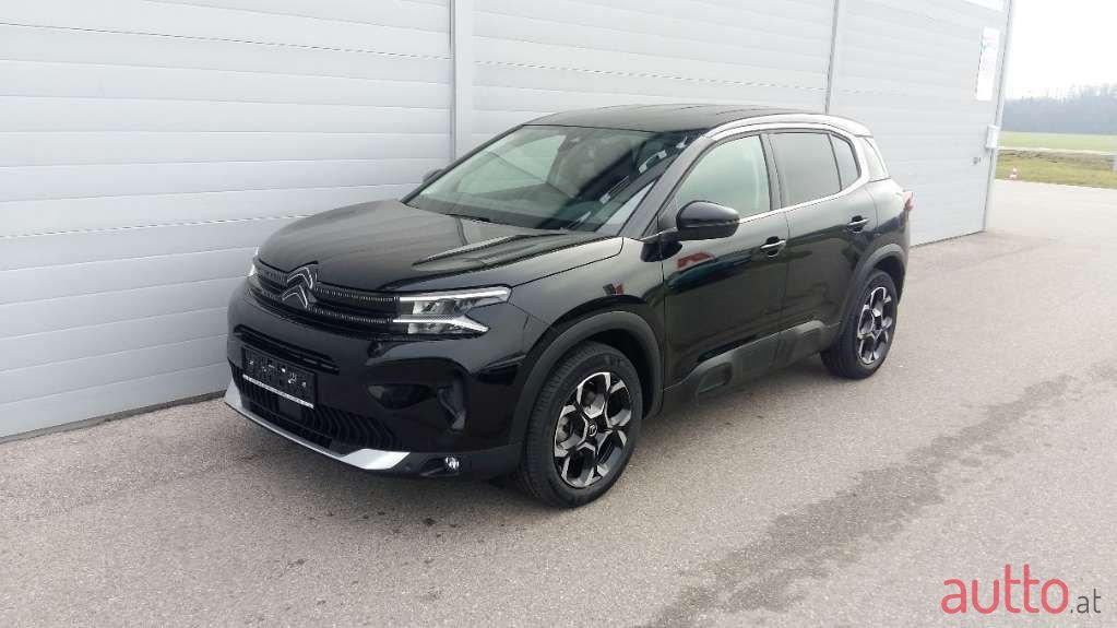 2022' Citroen C5 Aircross photo #1