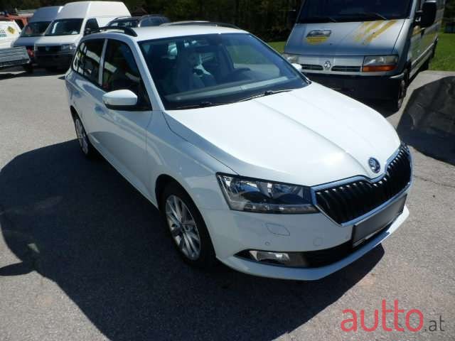 2019' Skoda Fabia photo #2
