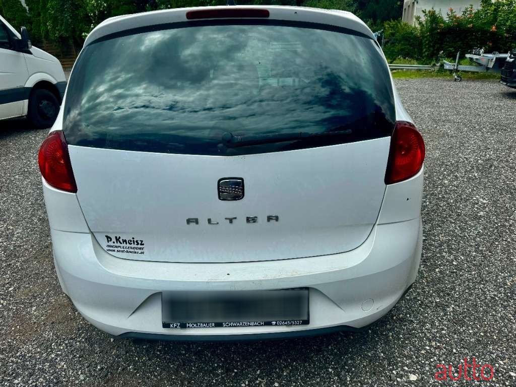 2013' SEAT Altea photo #6