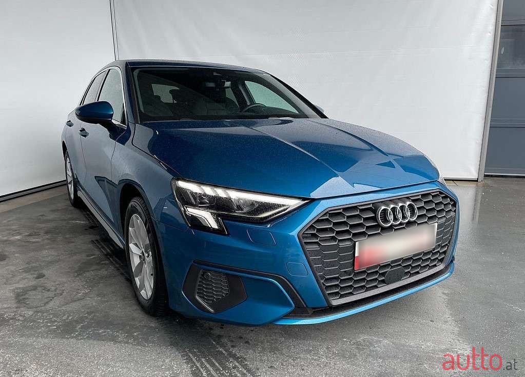 2022' Audi A3 photo #3