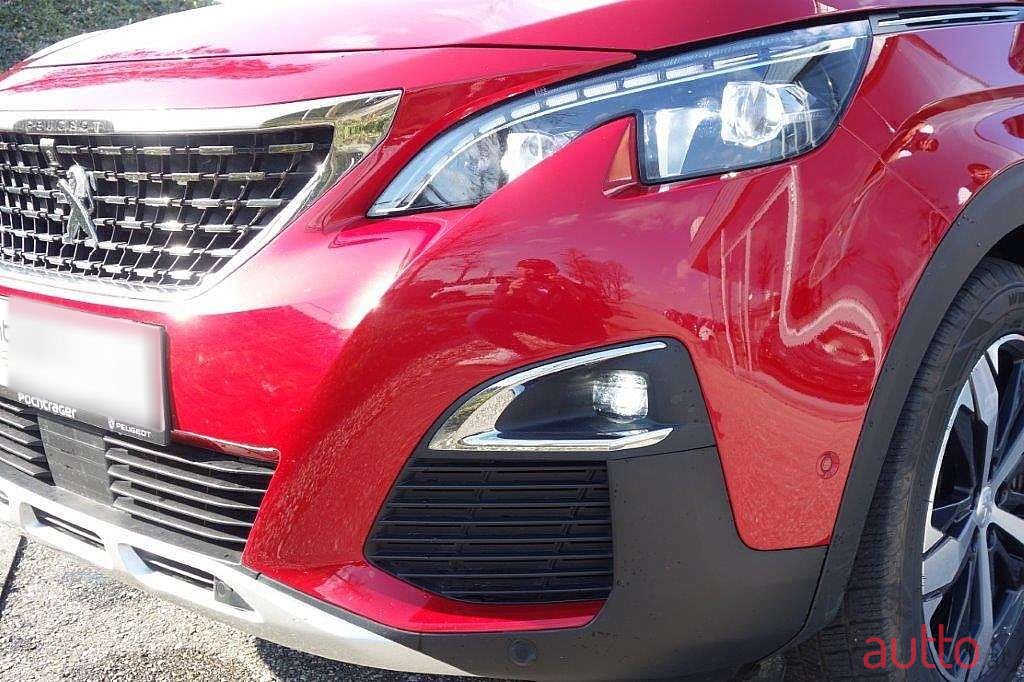2018' Peugeot 3008 photo #6