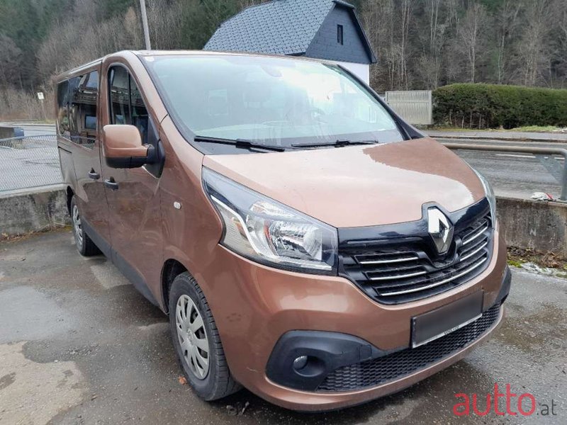 2017' Renault Trafic photo #2