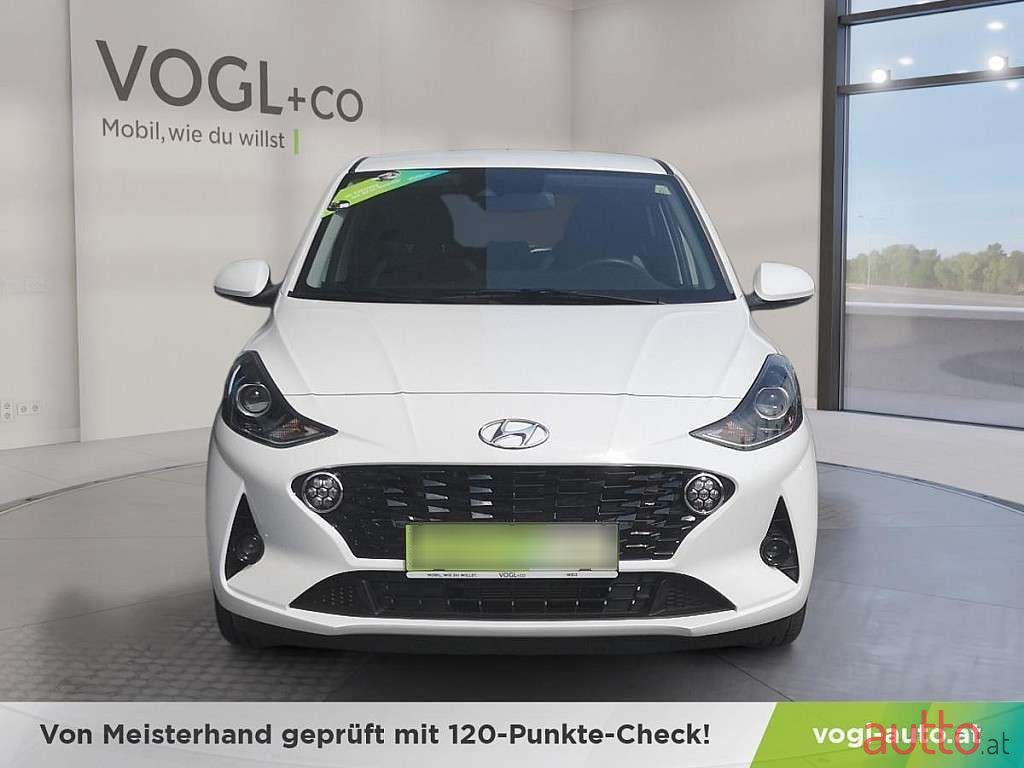 2022' Hyundai i10 photo #6