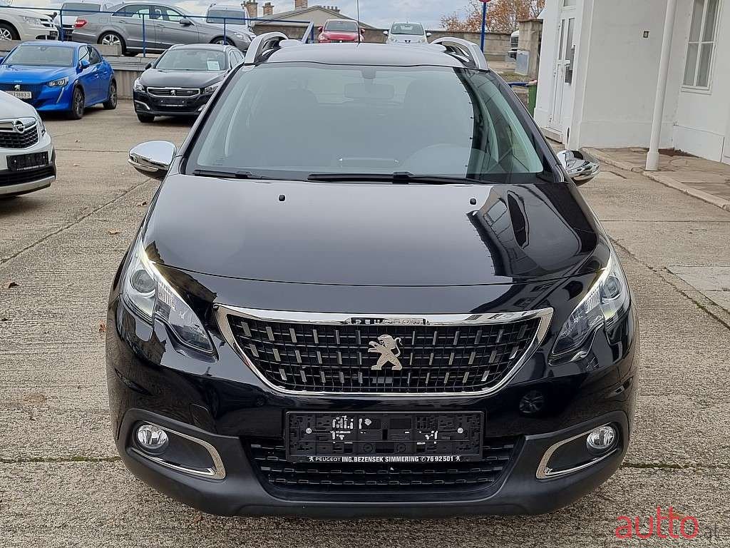 2018' Peugeot 2008 photo #1