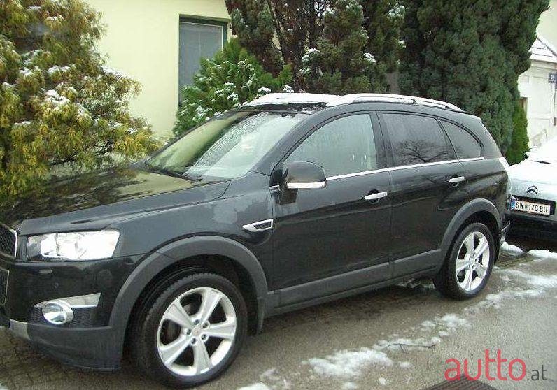 2013' Chevrolet Captiva photo #1
