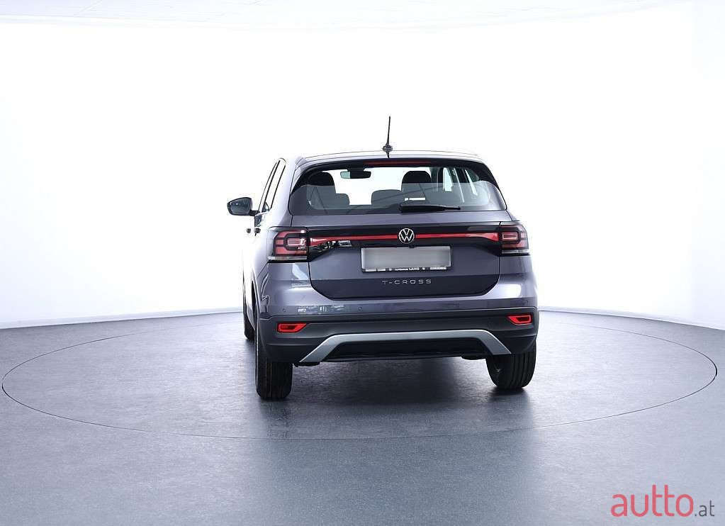 2023' Volkswagen T-Cross photo #5