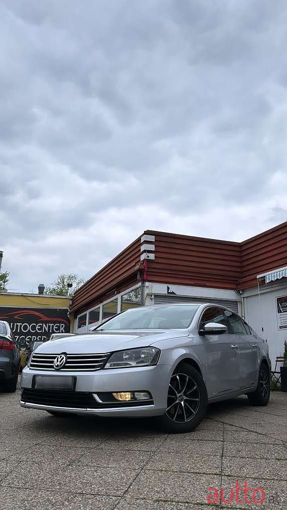 2014' Volkswagen Passat photo #5