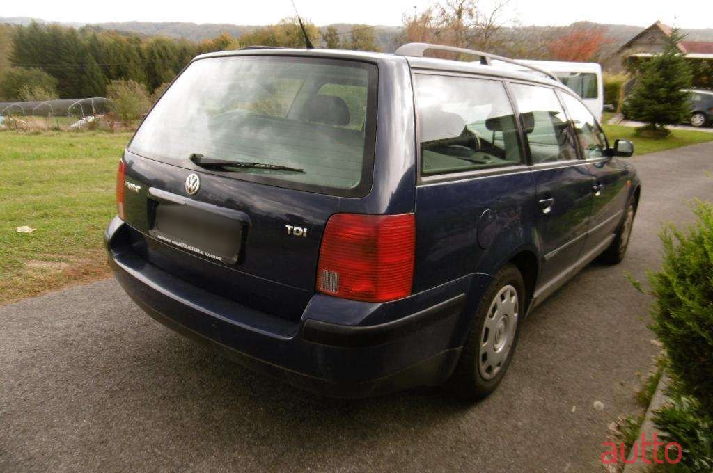 1997' Volkswagen Passat photo #6