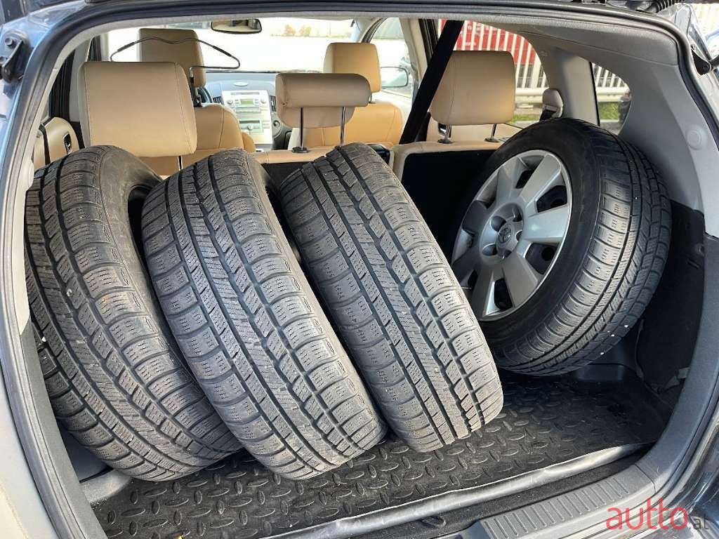 2004' Toyota Corolla photo #5