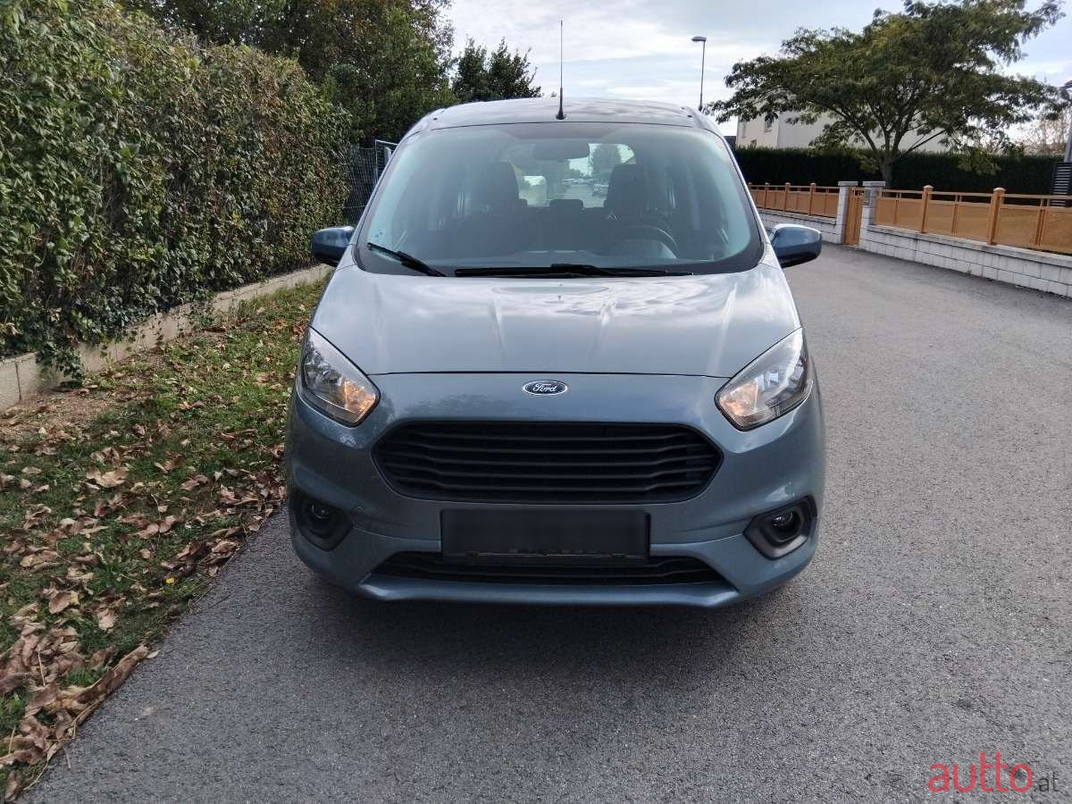 2019' Ford Tourneo photo #3