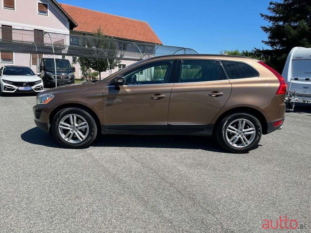 2008' Volvo XC60 photo #3