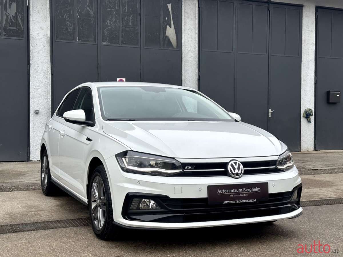 2019' Volkswagen Polo photo #2