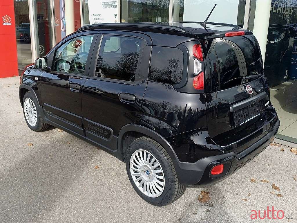 2020' Fiat Panda photo #6