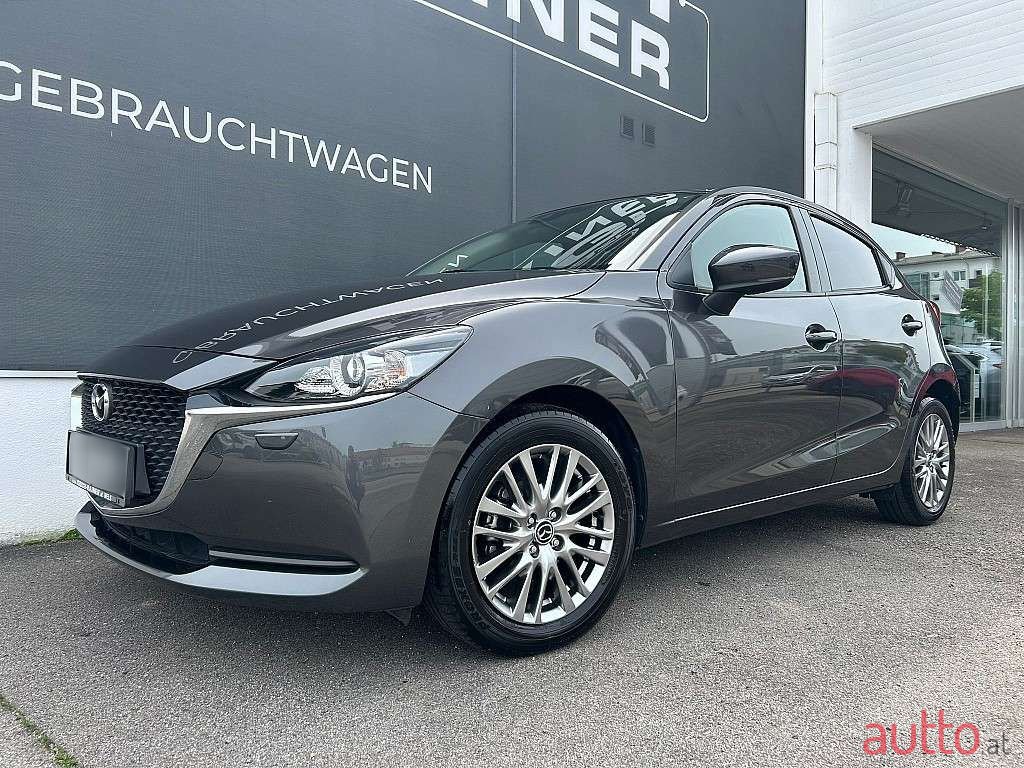 2021' Mazda Mazda2 photo #2