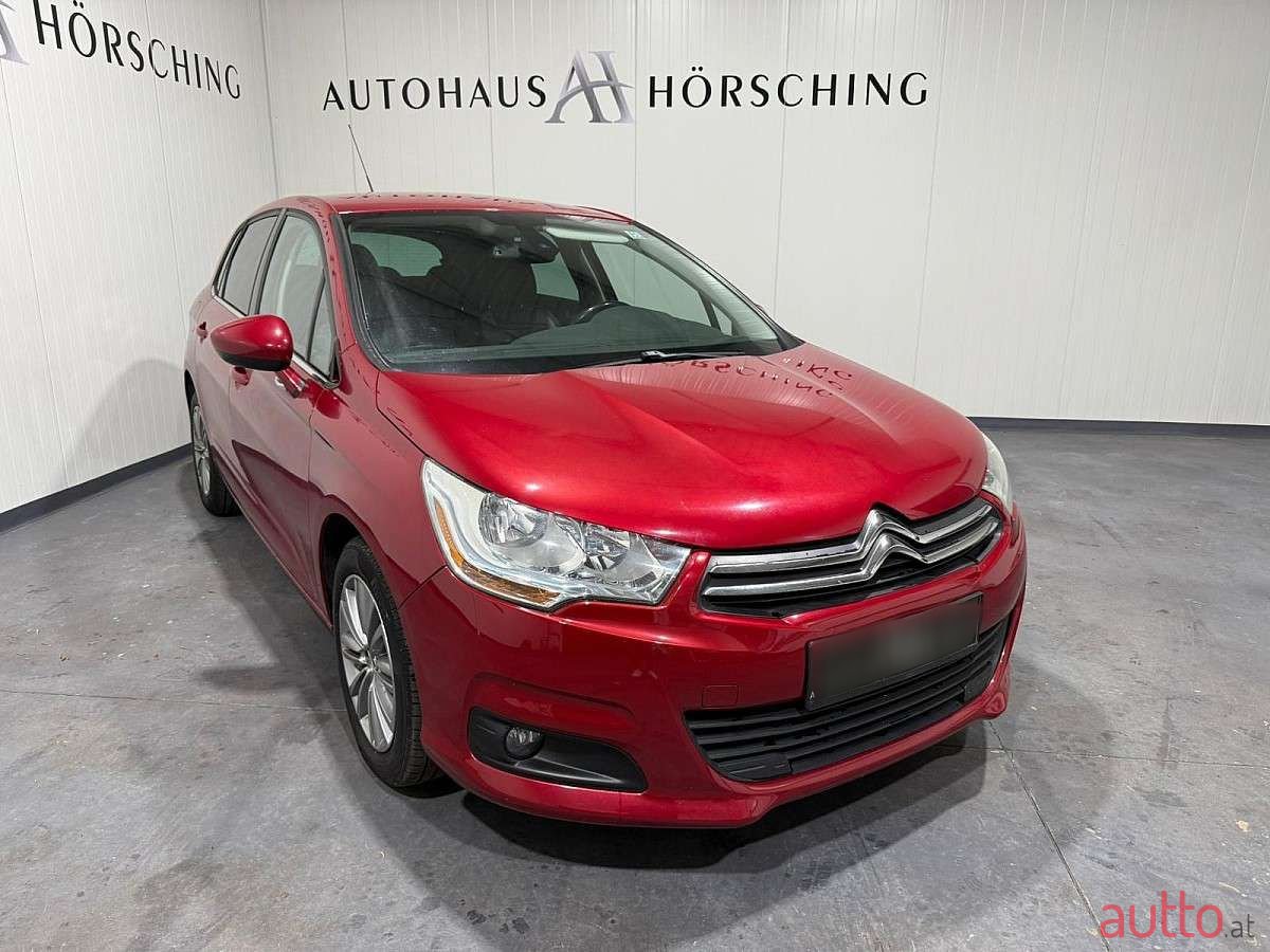2012' Citroen C4 photo #1