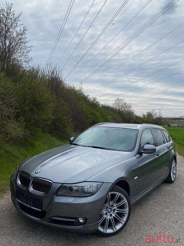 2011' BMW 3Er-Reihe photo #2