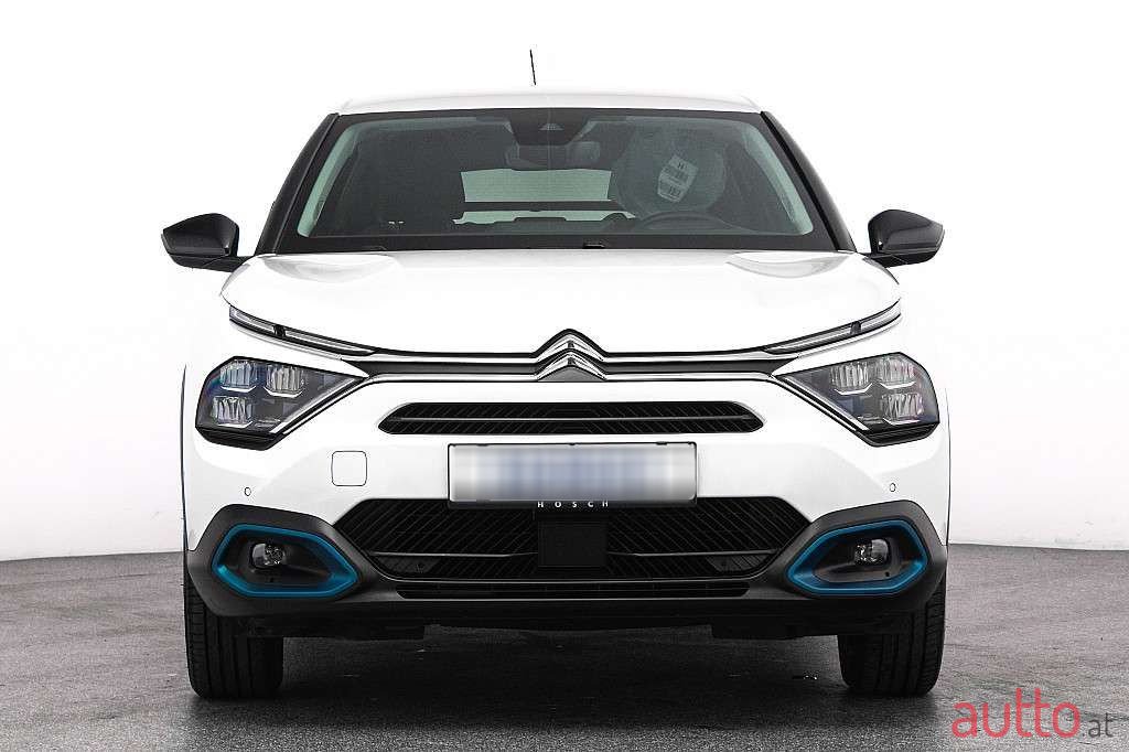 2022' Citroen C4 photo #1