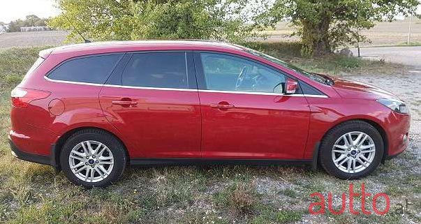 2012' Ford Focus photo #4