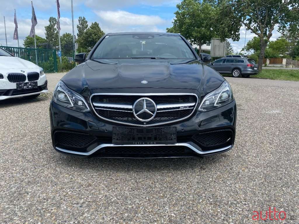 2015' Mercedes-Benz E-Klasse photo #2