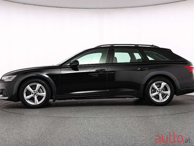 2022' Audi A6 Allroad photo #3