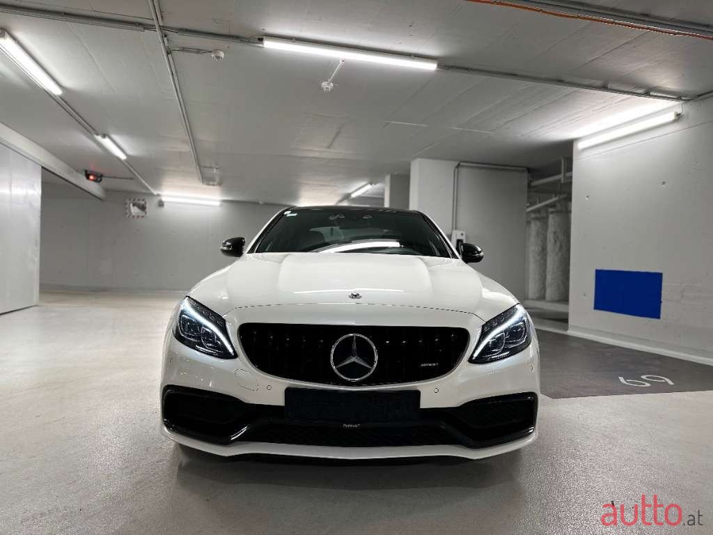 2017' Mercedes-Benz C-Klasse photo #1