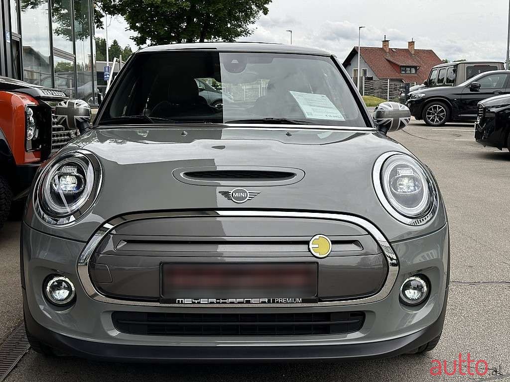 2021' MINI Mini photo #4