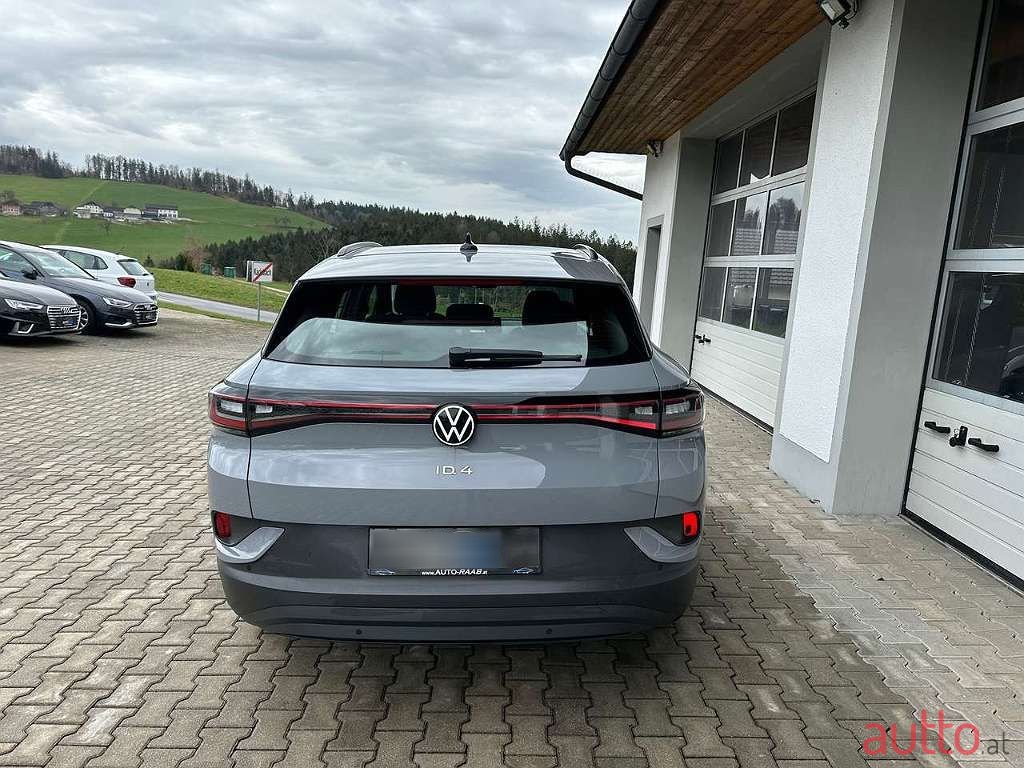 2022' Volkswagen ID.4 photo #4
