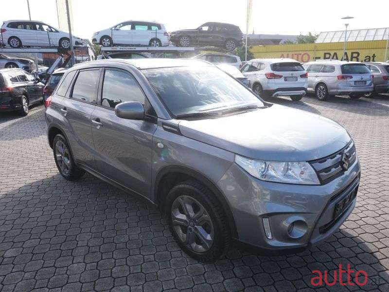 2015' Suzuki Vitara photo #2