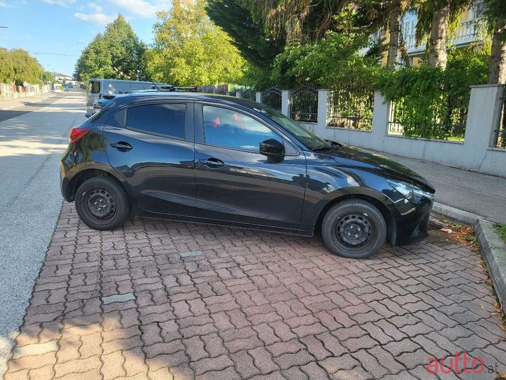 2019' Mazda Mazda2 photo #3
