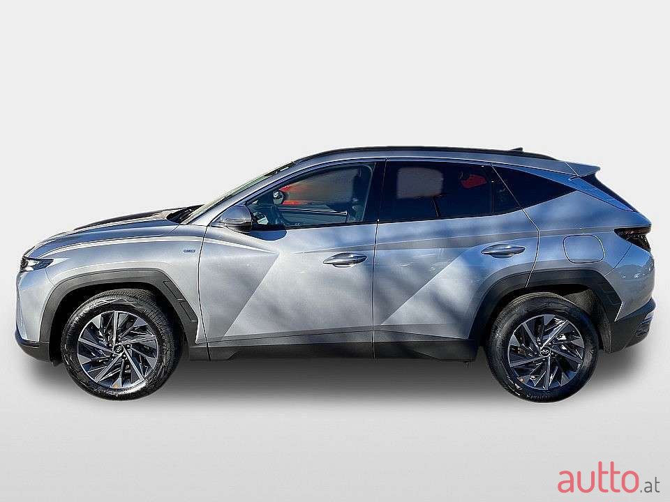 2022' Hyundai Tucson photo #6