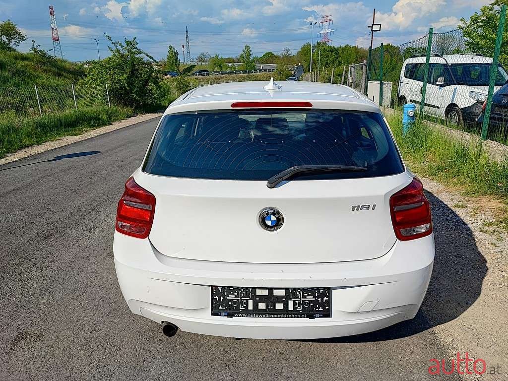 2012' BMW 1Er-Reihe photo #4