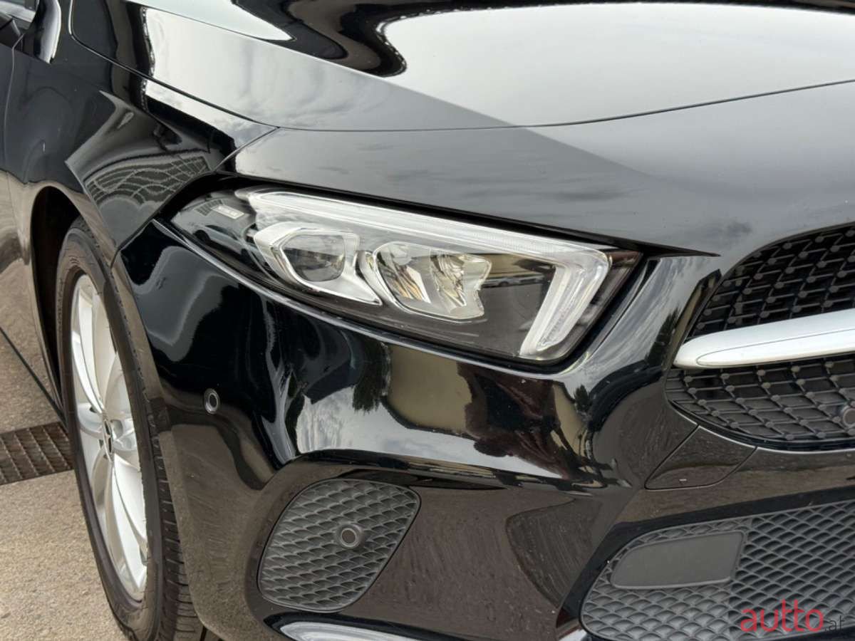 2019' Mercedes-Benz A-Klasse photo #3