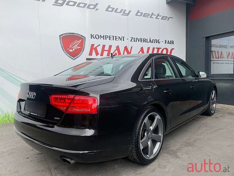 2010' Audi A8 photo #3