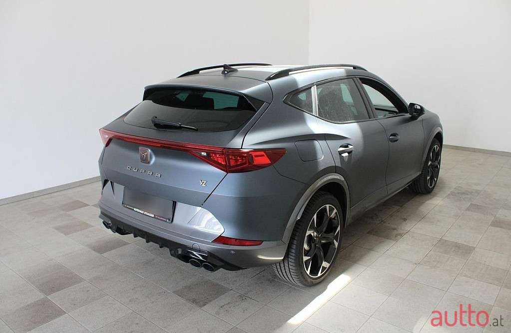 2023' Cupra Formentor photo #2