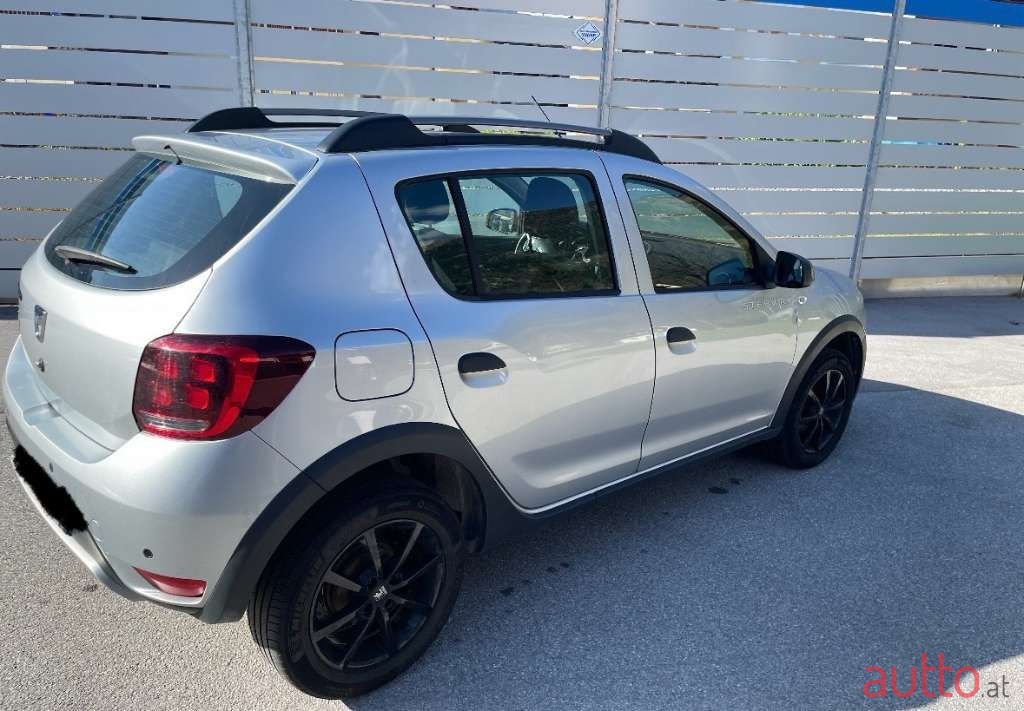 2021' Dacia Sandero photo #2