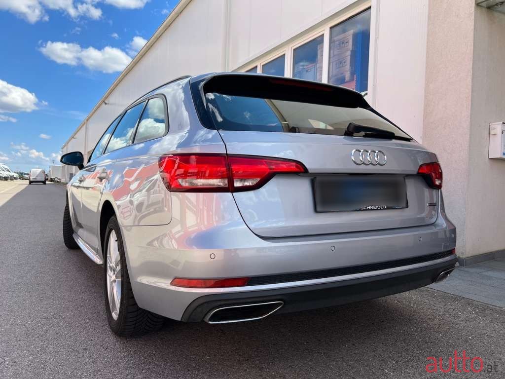 2019' Audi A4 photo #4