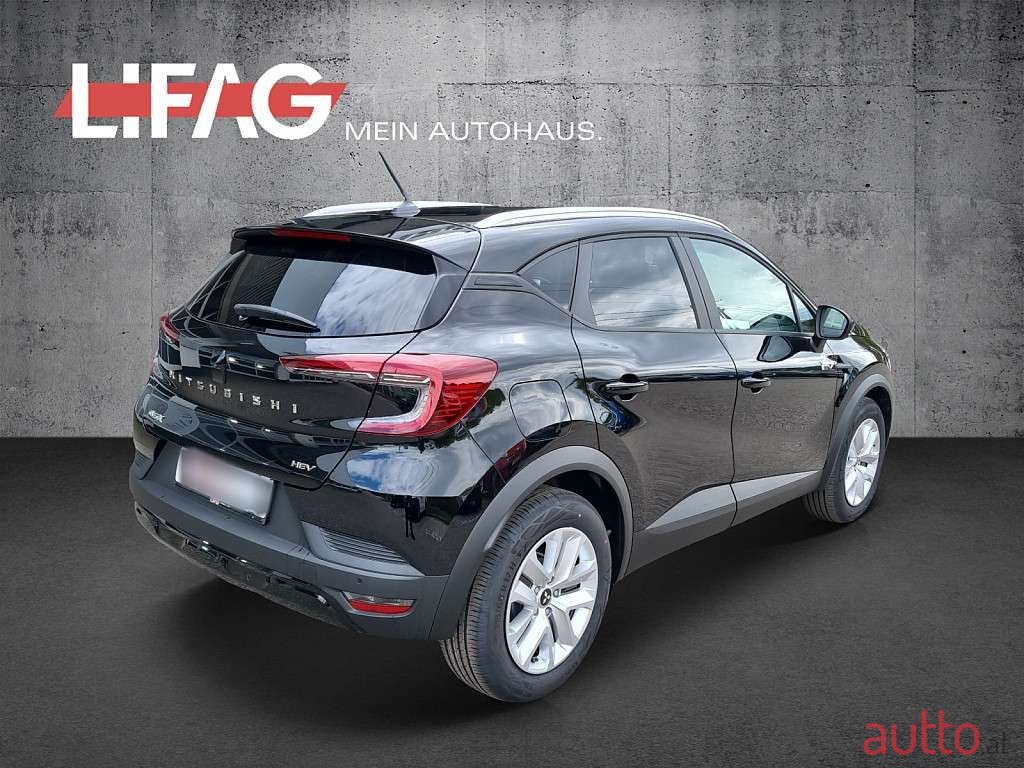 2023' Mitsubishi ASX photo #5