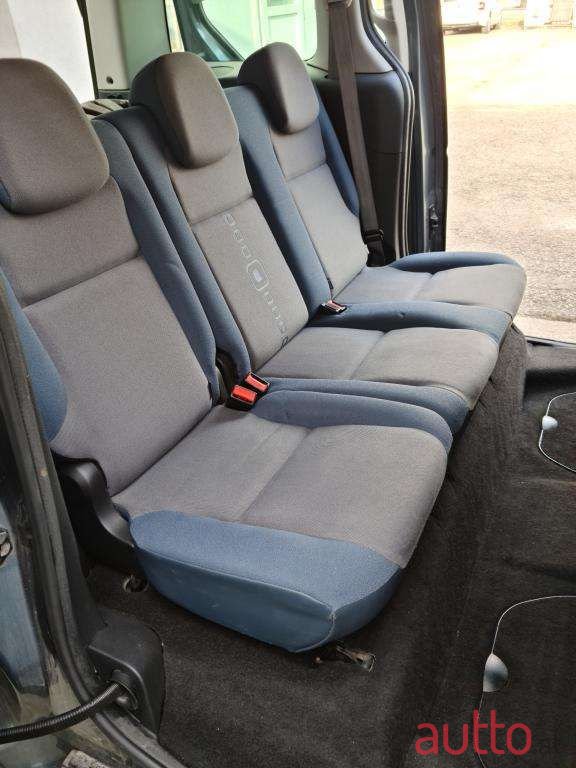 2010' Citroen Berlingo photo #6