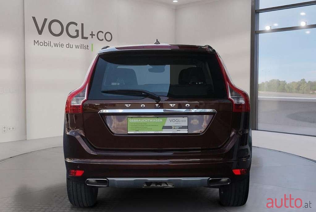 2017' Volvo XC60 photo #6