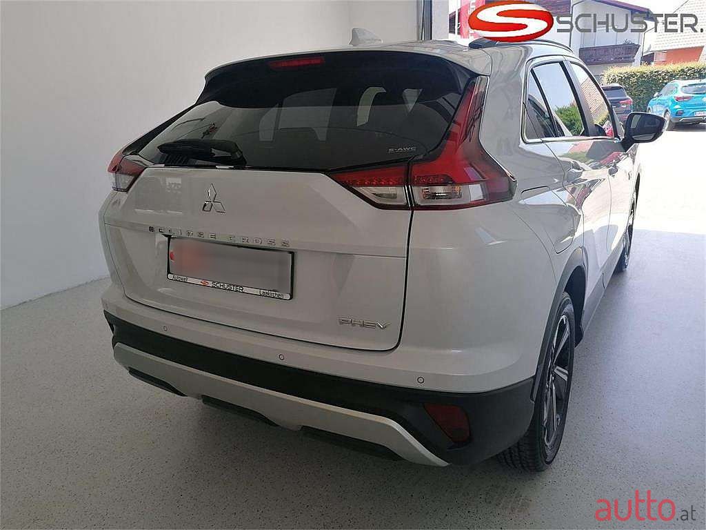 2021' Mitsubishi Eclipse photo #4