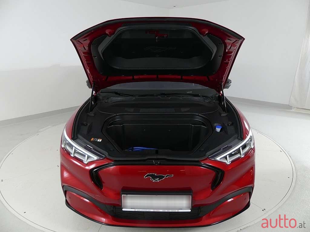 2023' Ford Mustang Mach-E photo #5