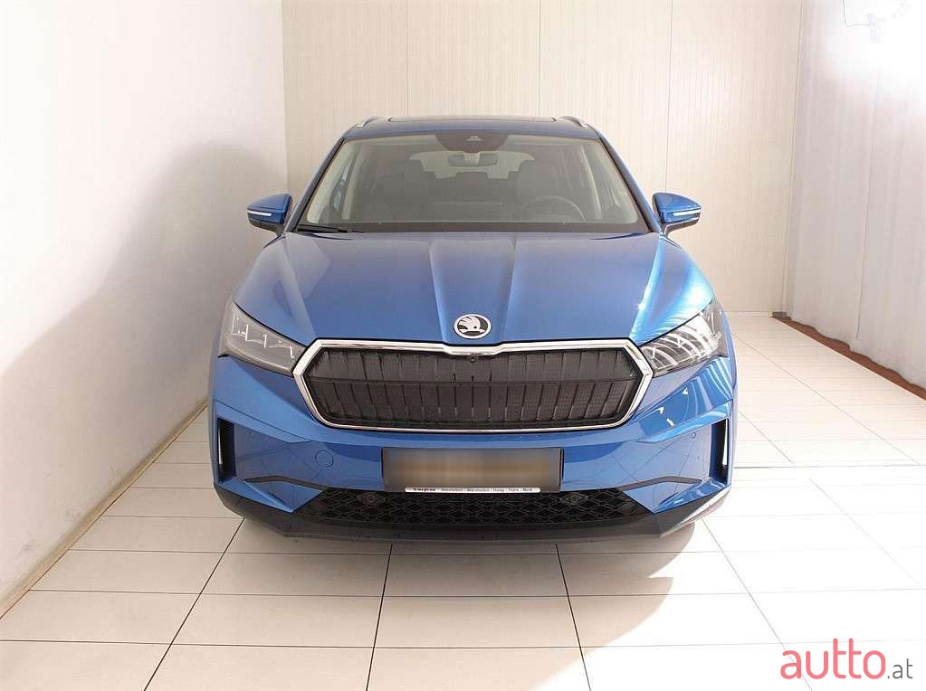 2023' Skoda Enyaq photo #2