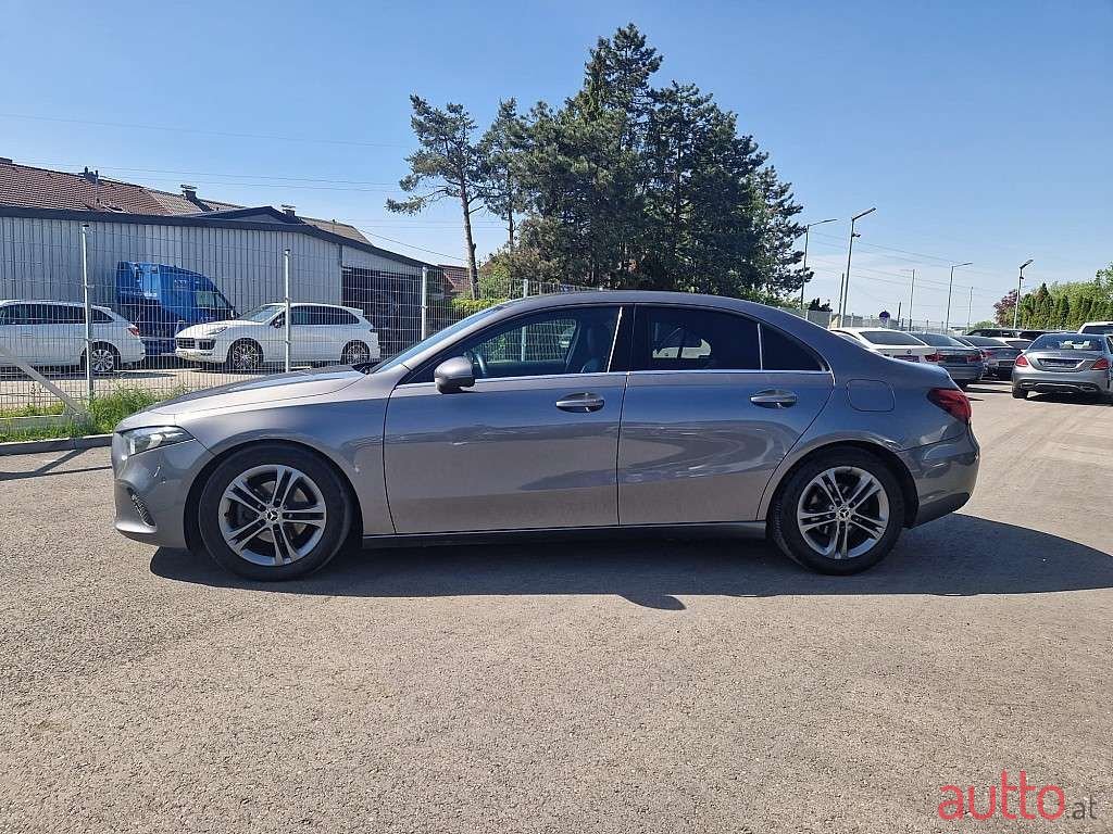 2019' Mercedes-Benz A-Klasse photo #4