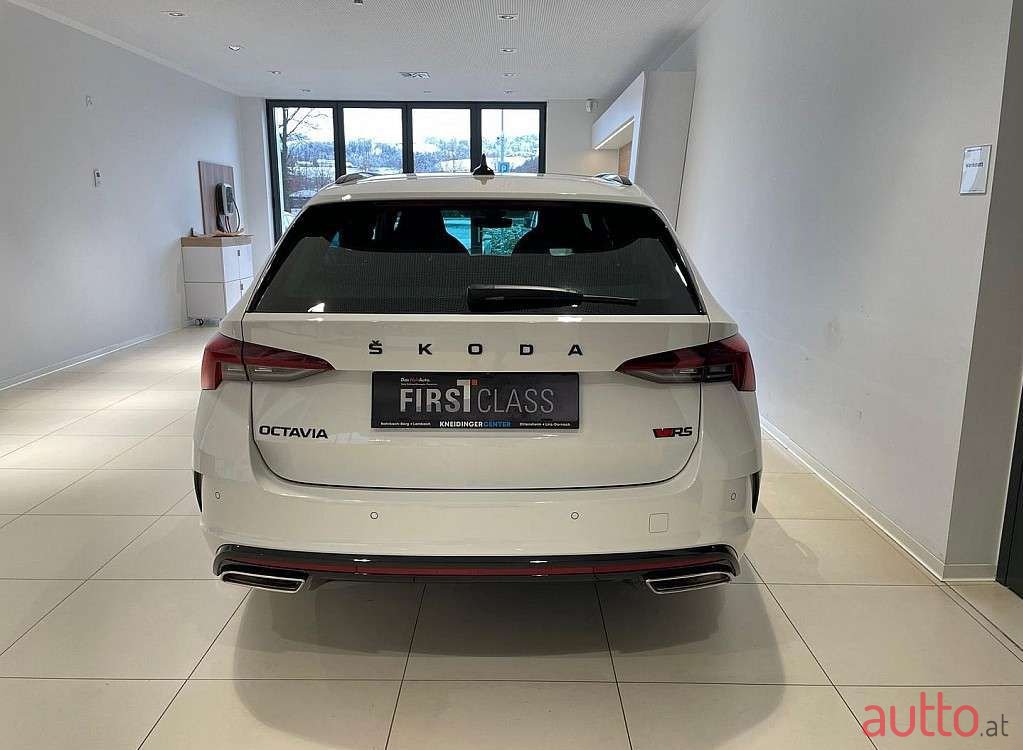 2023' Skoda Octavia photo #6