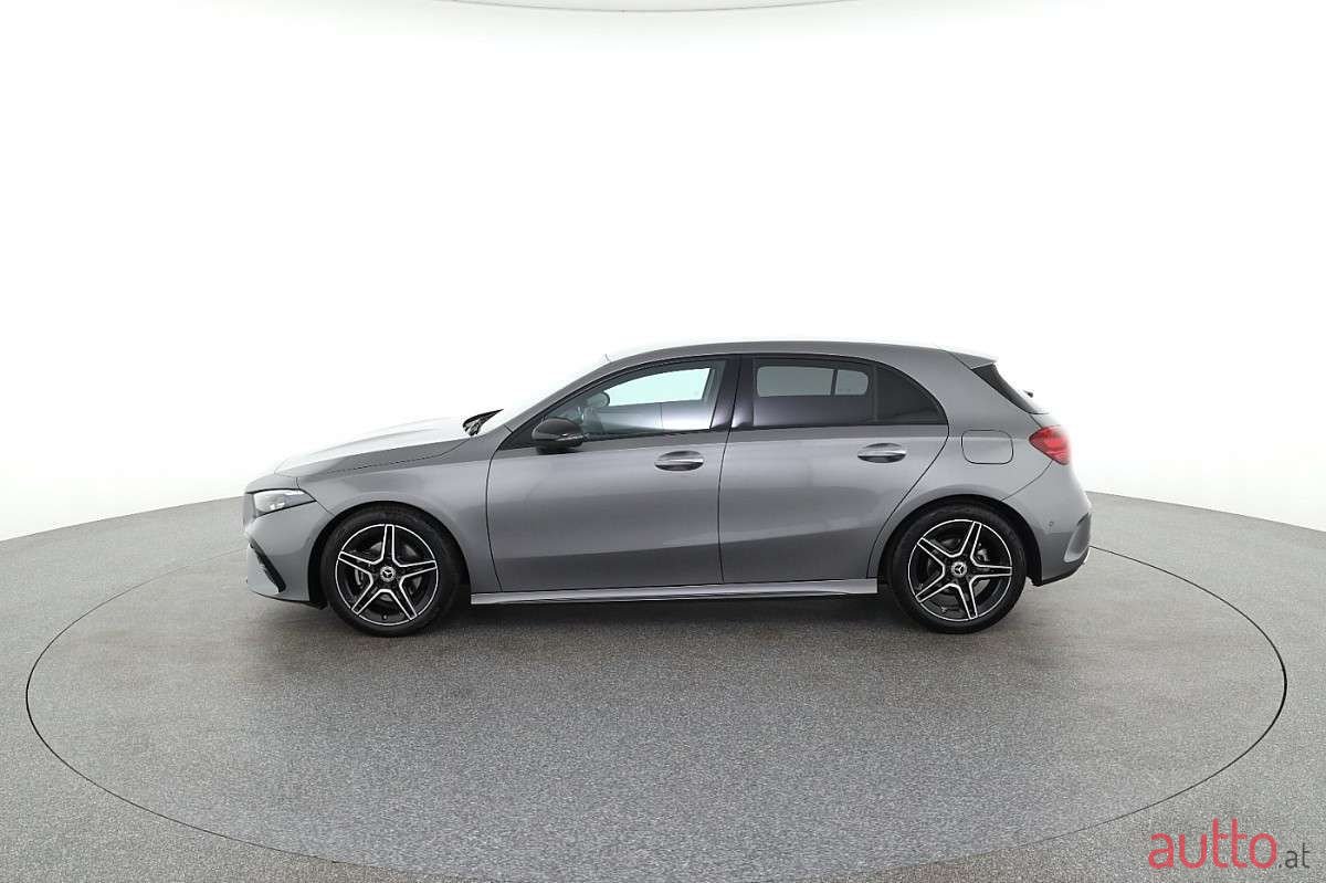 2024' Mercedes-Benz A-Klasse photo #3